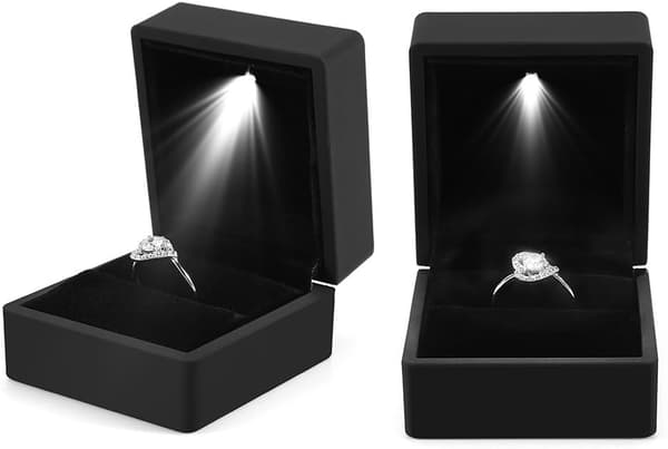 (sort) Fashionabel LED Ring Box Lysende Ring Box til Ægteskabsforslag Ring Box med Intern LED