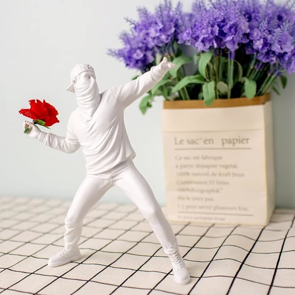 Banksy Blomma-Kastar Staty Resin Liten Prydnad Konst Present Tillbehör