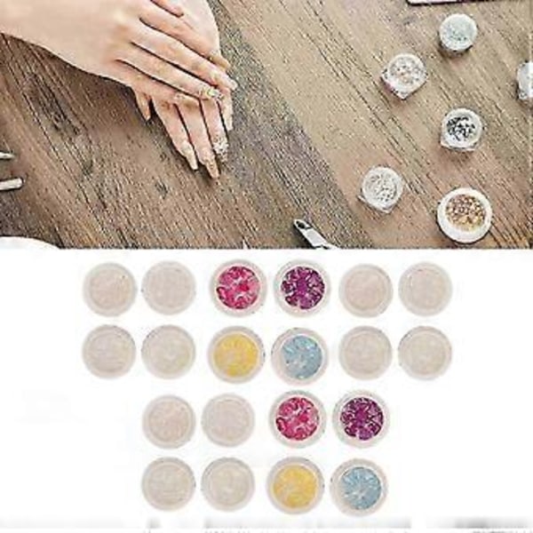 Hjärtformade nageldekorationer i harts, söta och utsökta, ljusförändrande nageldekorationer för hemmasalong