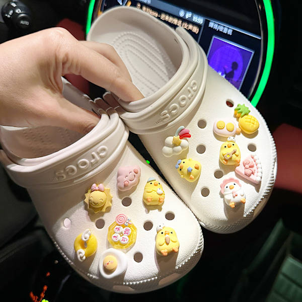 14 stk ananas kylling sko tilbehør for Croc Charms for tenåringer
