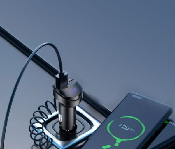 Billadapter for mobiltelefon, uttrekkbar ladekabel, 2 USB-porter, 5V