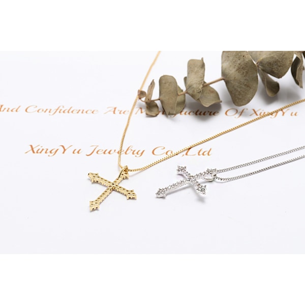 Cubic Zirconia Kors Halsband för Kvinnor,  Förgylld Zirkon Kors