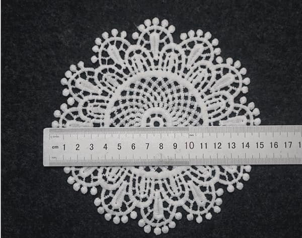 6 st 15 cm spetsduk (vit), bomullsspetsduk, Fabri