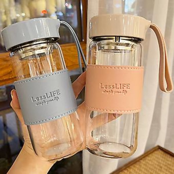 JUSCH Glass vannflaske med kopphylse personlighet enkel forseglet bærbar kopp klar himmelblå 480ml(WZ1975)