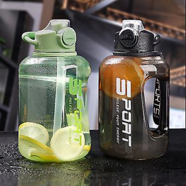 1700ml/2500ml Stor Vattenflaska med Skala Mode Stor Sportflaska för Träningspass(1700Ml Svart)