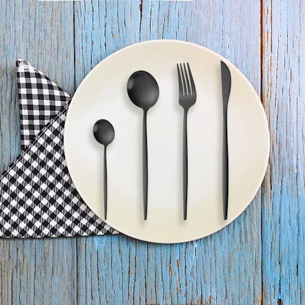 Bestickset i Silver, 16-Delar Satängfinish Bestickset för 4, Knivar/Gafflar/Skedar Ingår, Premium Rostfritt Stål Köksbestickset för Hemmet Black