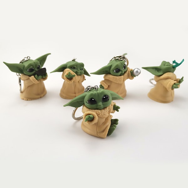 Disney Baby Yoda nøglering Yoda model nøglering Kawaii Cartoon Vedhæng nøglering（Tilfældig model）