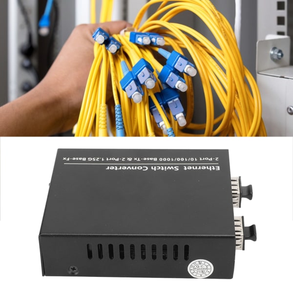 Fiber Transceiver Plug and Play Jopa 120 km SFP - RJ45 Fiber Media Converter LED-ilmaisimilla 100-240 V EU-liitin