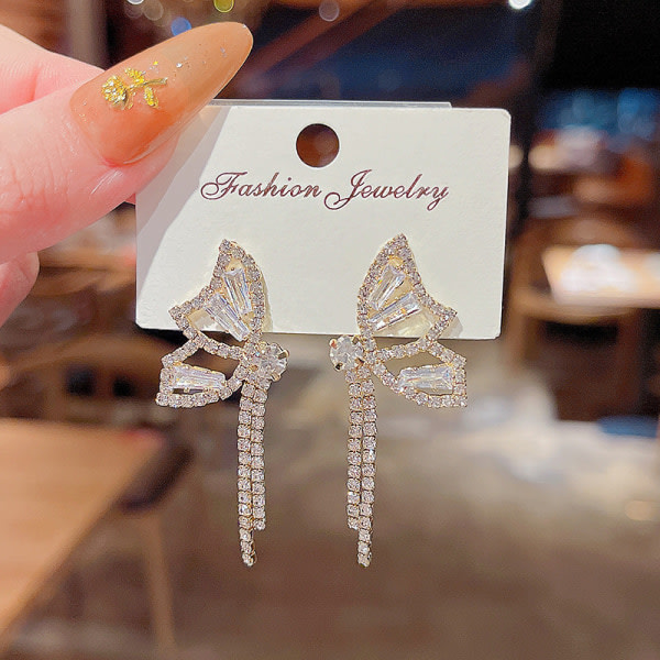 S925 Silvernålar Butterfly Fairy Zircon Rhinestone Asymmetrisk Örhängen Silvernålar