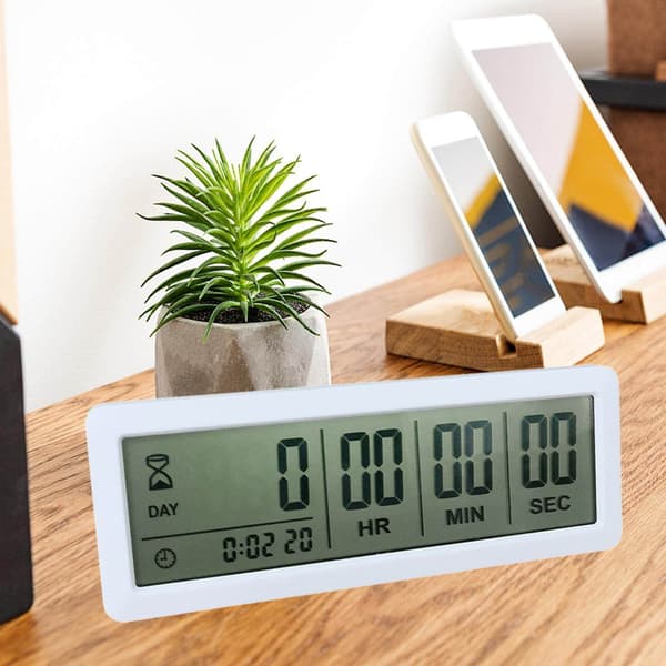 999 Dagar Nedräkningstimer Timer Nedräkning Dagar Timer Klocka Klocka Labb Kök Bröllopsklocka LCD för Tentamen Bröllop Labbverktyg Vit