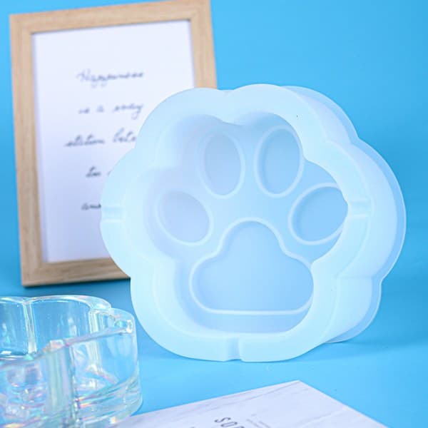 Katt pote Askebeger Form for sigar 16x16cm