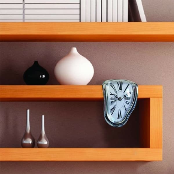 Smelteklokken, Clock—pa