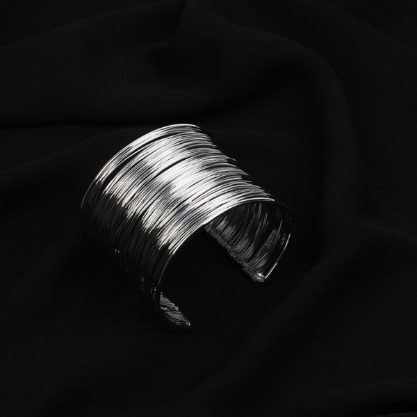 Kvinder moderigtigt retro enkelt flerlags armbånd metaltrådsarmbånd håndledsdekoration (sølv)