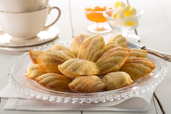 Lékué Rød Silikonform for 9 Madeleiner
