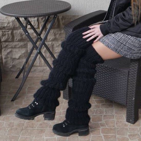 Chunky Strikkede Benvarmere til Kvinder, Bløde Varme Polyester Akryl Lange Sokker, 60 cm One Size, Sort, til Vinter Nederdele og Leggings