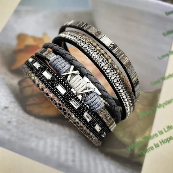 Læder Multilayer Armbånd Dame Magnetisk Lukning