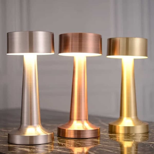 Retro Oppladbar Bordlampe i Metall Dimmer Gull—pa