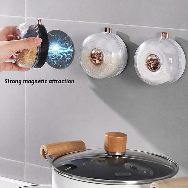 Magnetisk kryddburk tillverkad av köksmaterial.