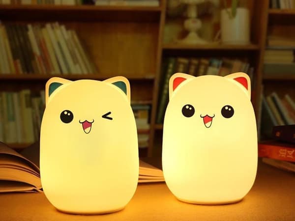 Wireless RGB LED Lamp / Night Light with Touch – Kitten—pa