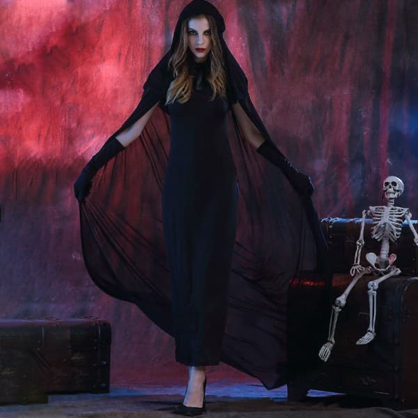Heksekostumekappe til kvinder, sort hætteklædt polyester cosplaykappe til Halloweenfester og rollespil, sort, XL Cloak suit XL