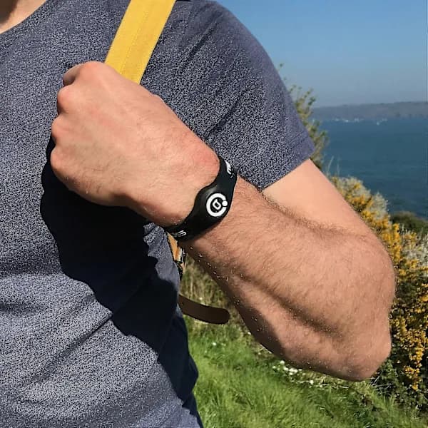 Bioflow Sport Ranneke Musta/valkoinen L (20,5 cm)