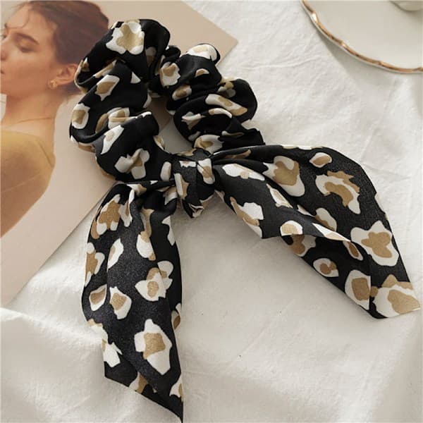 Scrunchies, leopardmönster, hästsvans, chiffong