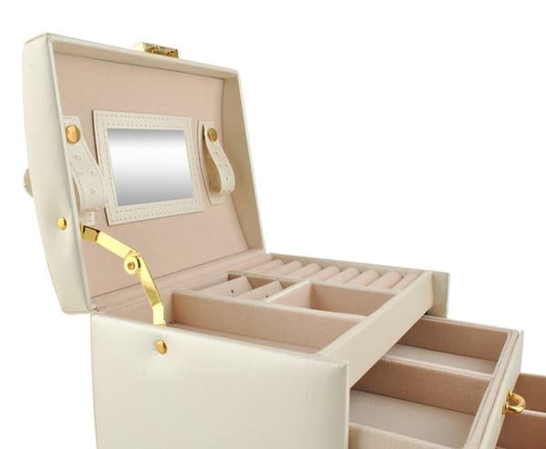 Tyylikäs Korurasia Beige—pa