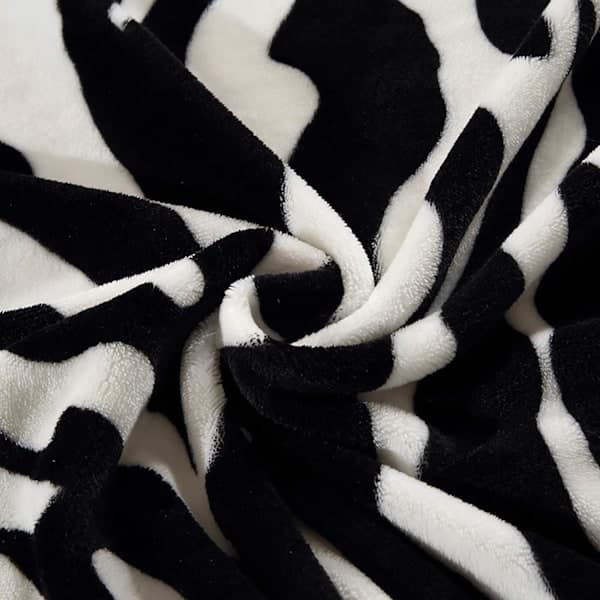 Zebra-mønstret flanneltæppe til sofa og seng (150x200cm)