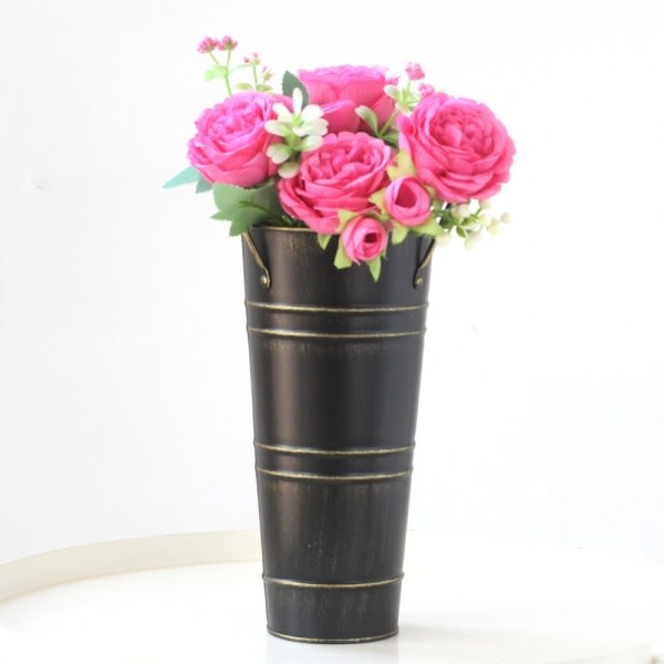 Blomsterarrangement Bøttejern Vase SORT Sort Black