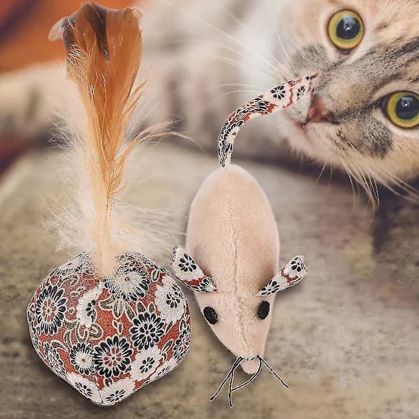 Soft and Durable Cat Toy Made of Sisal and Polyester with Stress-Reducing Effect
