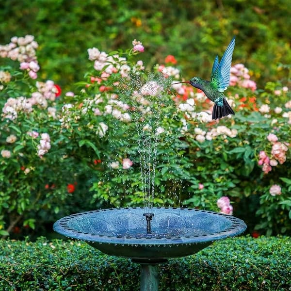 Soldrevet vandfontæne 13 cm Sort—pa