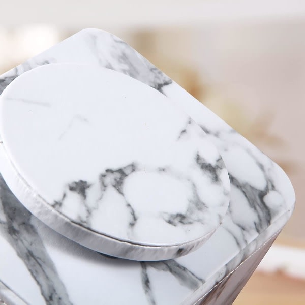 360 graders pennhållare i marmorläder