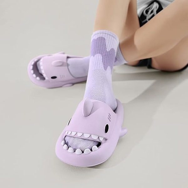 Herre- og damesandaler i hajform - sommer sandaler med åben tå, skridsikre badesandaler til strand og pool med tyk sål Lilla Purple 40/41