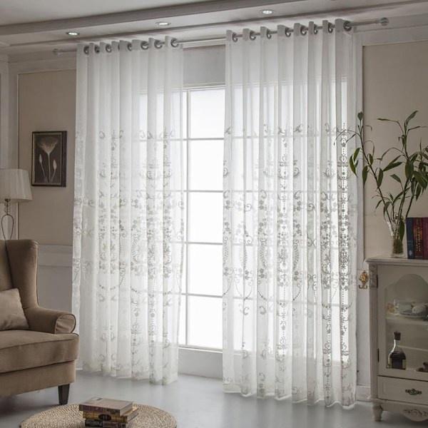 Broderede gardiner/halvtransparente