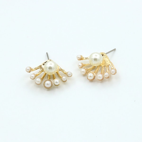 Kvinnor Fashional delikat bakre hängande små pärlor örhängen örhängen dekoration smycken