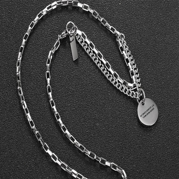 Layered Silver Halsband Fashionabla enkelt Titanstål Enkelt hängande halsband för fester kontor utomhus
