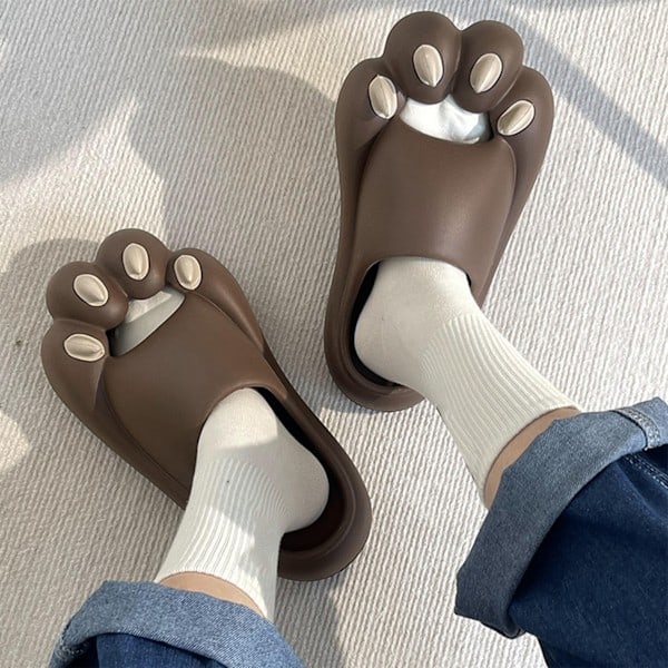 Tofflor Söt Björntassdesign Bekväma Snabbtorkande Andningsbara Halkfria Dam Herr Sandal för Hem Sovrum Brun Storlek 39