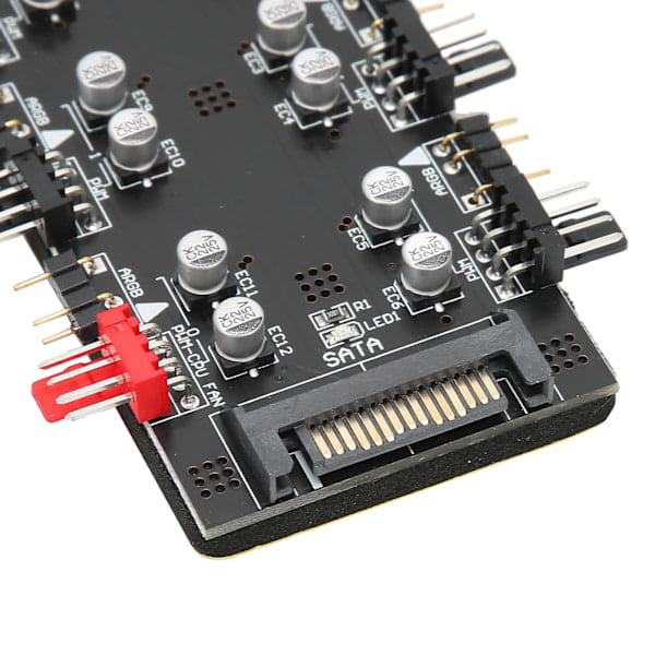 6-vejs splitterhub 4PIN PWM hastighedsregulering 3PIN ARGB lysstyring udvidelseskort SATA-interface