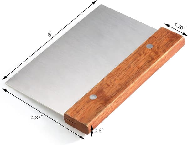 Deigskrape, rustfritt stål med trehåndtak, 15x11cm, sølv, for baking og pizza
