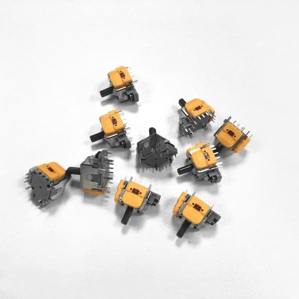Set med 10 PS5 Hall joysticks—pa