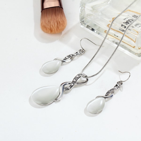Opal vanddråbe øreringe Halskæde sæt Elegant temperament smykkegave til kvinder (grå)