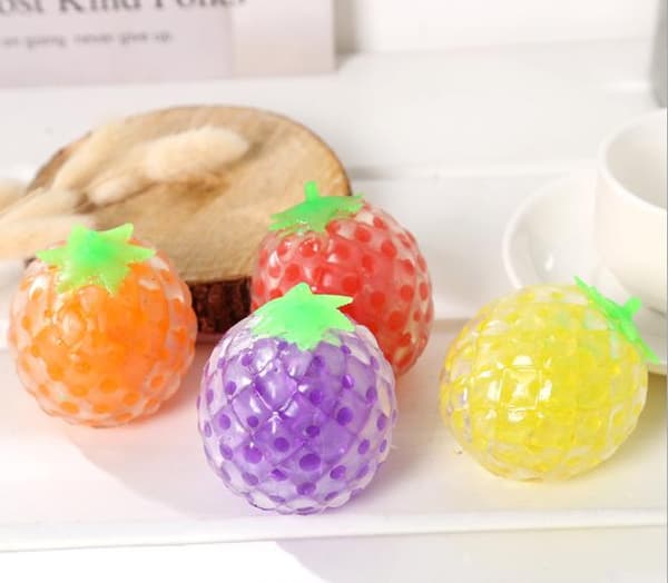 4-pack Stressboll Frukt Squeeze Ball Squishy 4,5CM