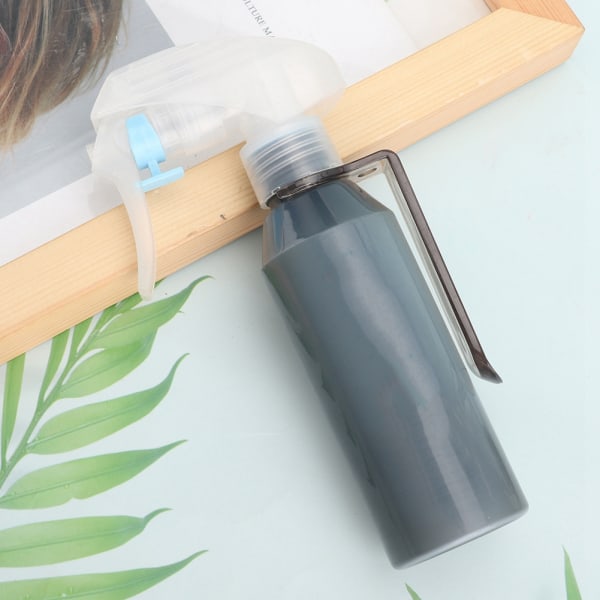 Etterfyllbar plastfrisørsprayflaske Vannsprøyte Salon Babershop Tool (grå)