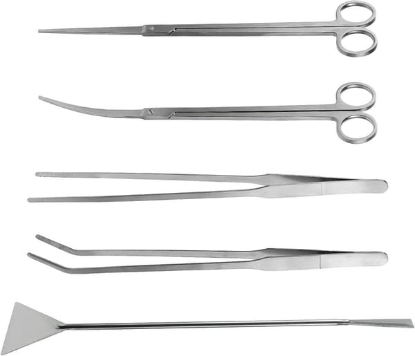 Akvarieverktøysett, 5-delt pinsett, saks og substratspade i rustfritt stål med etui for beplantede akvarier, sølv