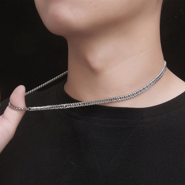 Unisex halsband Silver Ti Stål Minimalistisk Fashionabla 50 cm nyckelbenskedja för tonåring