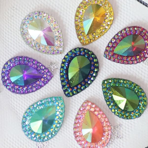 50 stk. 13*18mm Glitter Vanndråpe Rhinestone Flatback Applikasjon multicolor