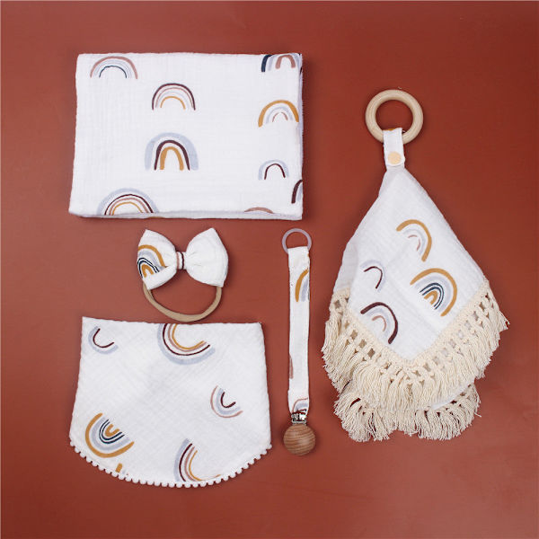 Baby 5-delars set för nyfödda - Mjölkburk, Rapduk, Topp, Lugnande filt, Salivhandduk, Nappklämma, Hänge, Babyhårband Rainbow style