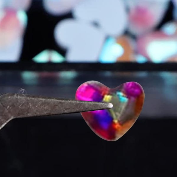 Crystal Heart Shape Flatback 3D Nail Art， Timantti strassit Glitter Juveldekoration för naglar AB