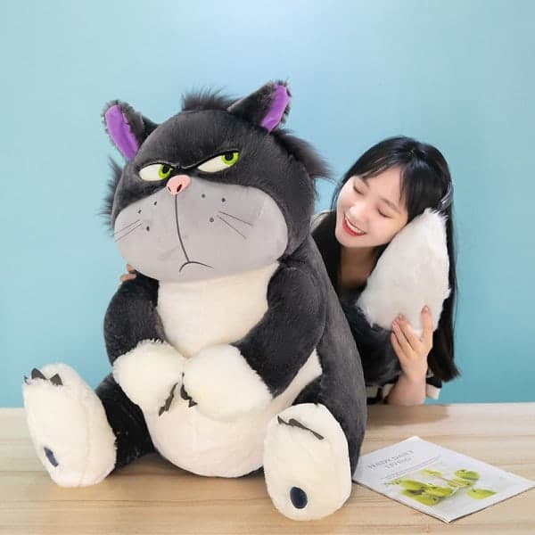 Lucifer katt gosedjur kattdocka sneda ögon elak kattdocka tygdocka Lucifer Cat 45cm