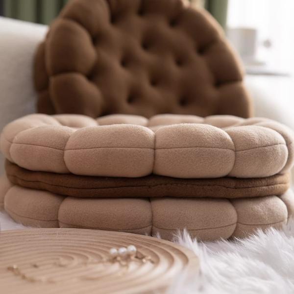 14 tommers kjeksformet dekorativ rund pute, komfortabel, morsom, søt pute, rund sittepute for sofa, stol, seng, bil, beige